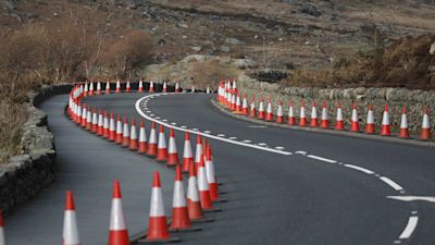 WS020421 SNOWDONIA CONES 1