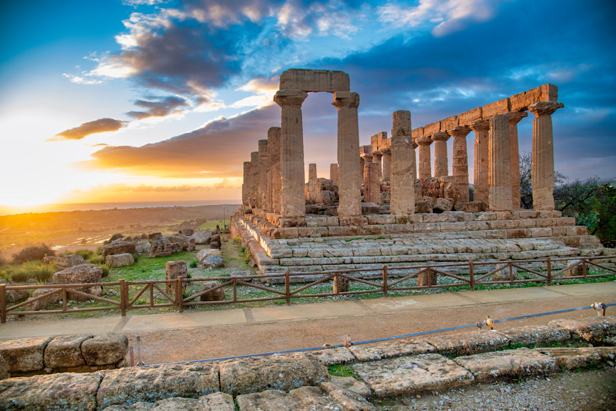 Vista dei templi in Sicilia