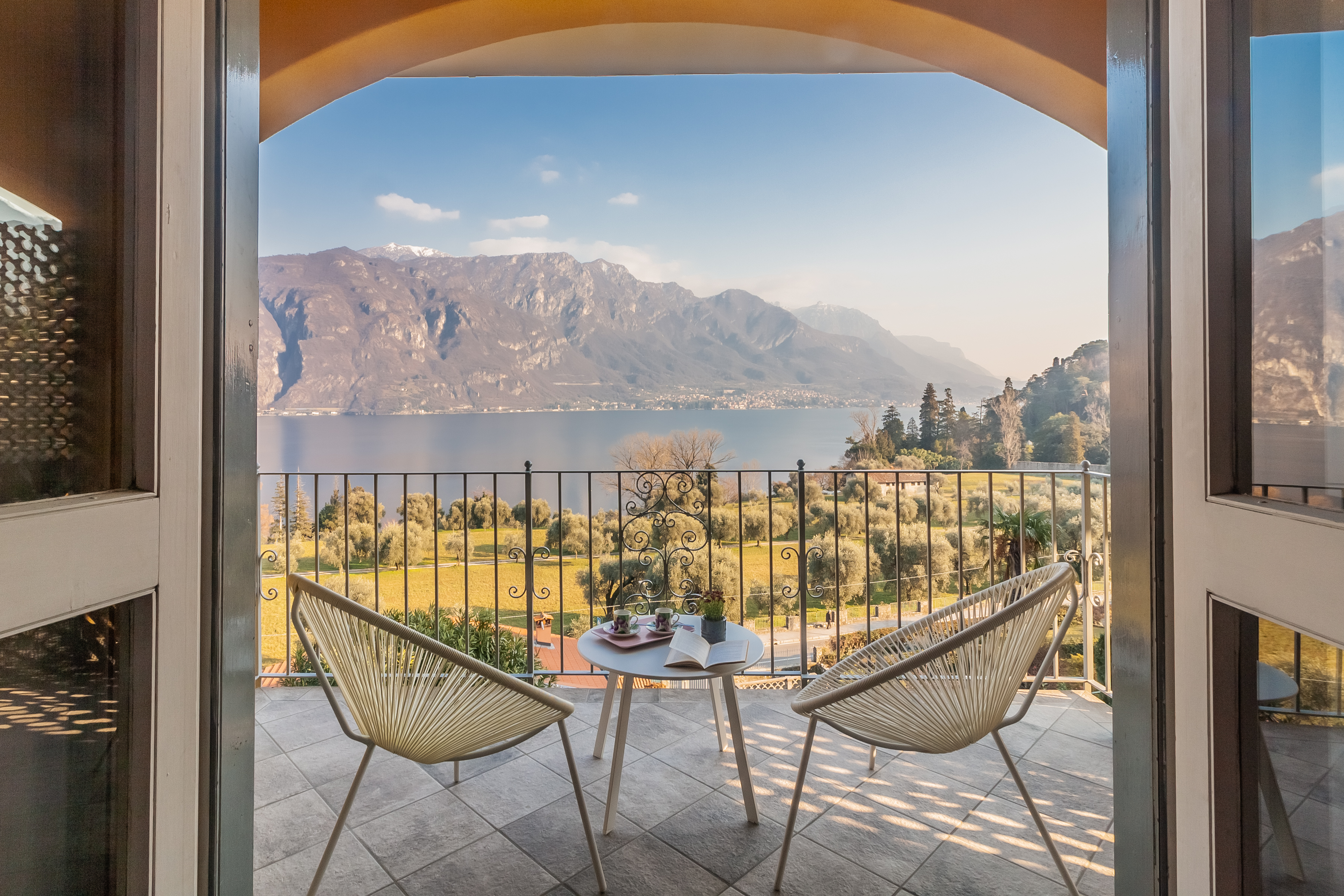 La terrazza con vista sul Lago di Como di una villa Wonderful Italy