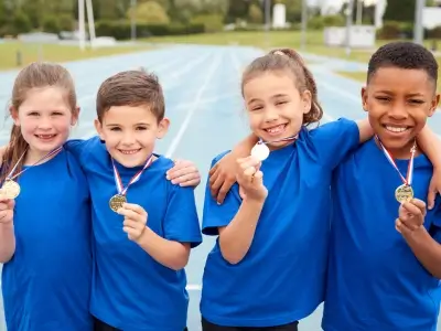 Kids can learn to interact with one another and develop friendships while playing sports.