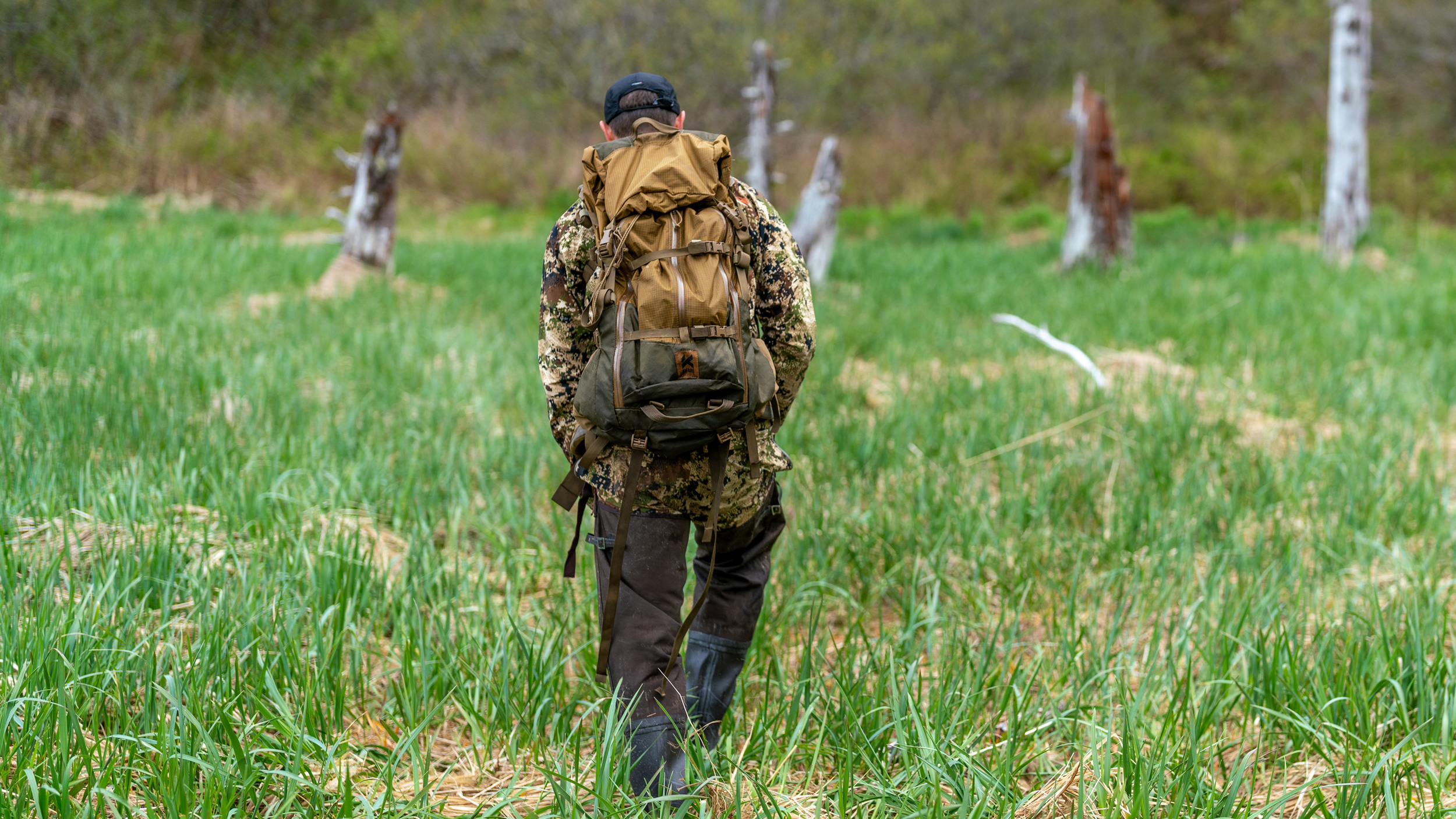 The brand new Kifaru Absaroka backpack — a purpose-built hunting pack ...