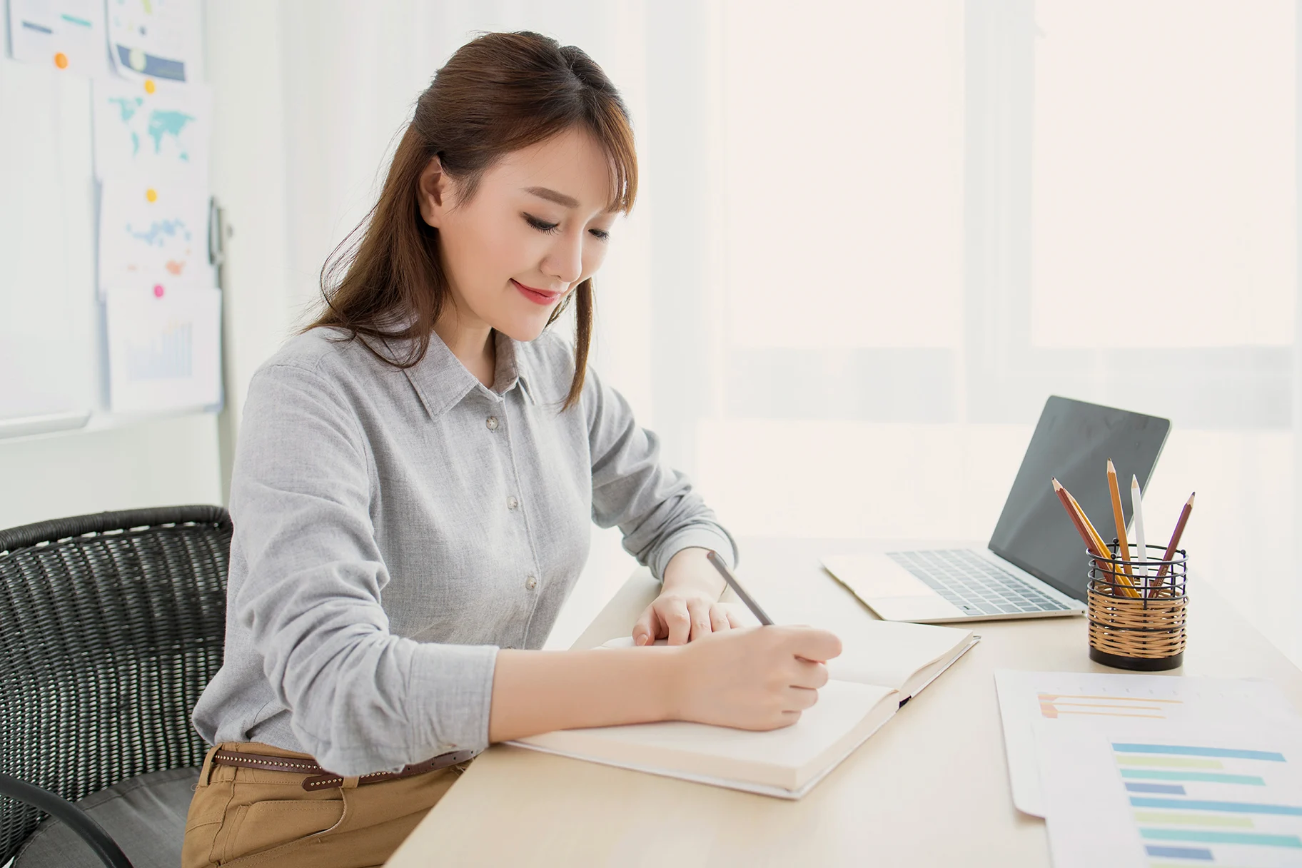 Instructor With Notebook blog-images