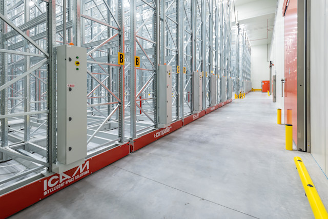 Process Analysis and Real-Time Monitoring in Logistics