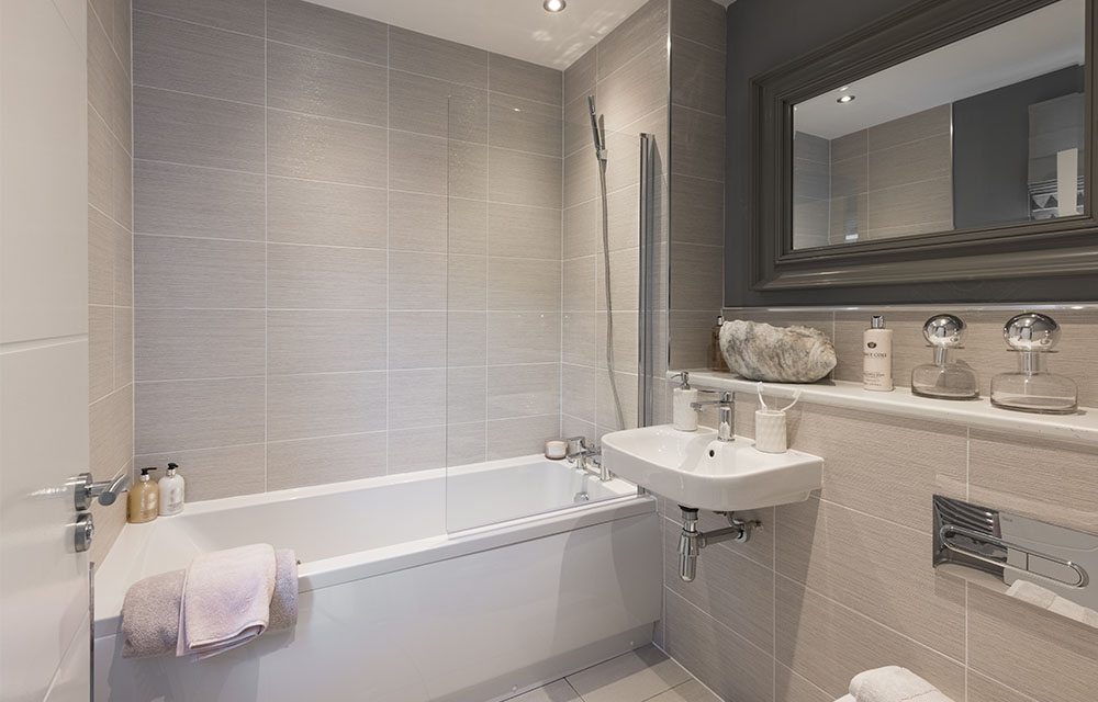 beaconfield-rise-home-for-sale-Braxton-bathroom