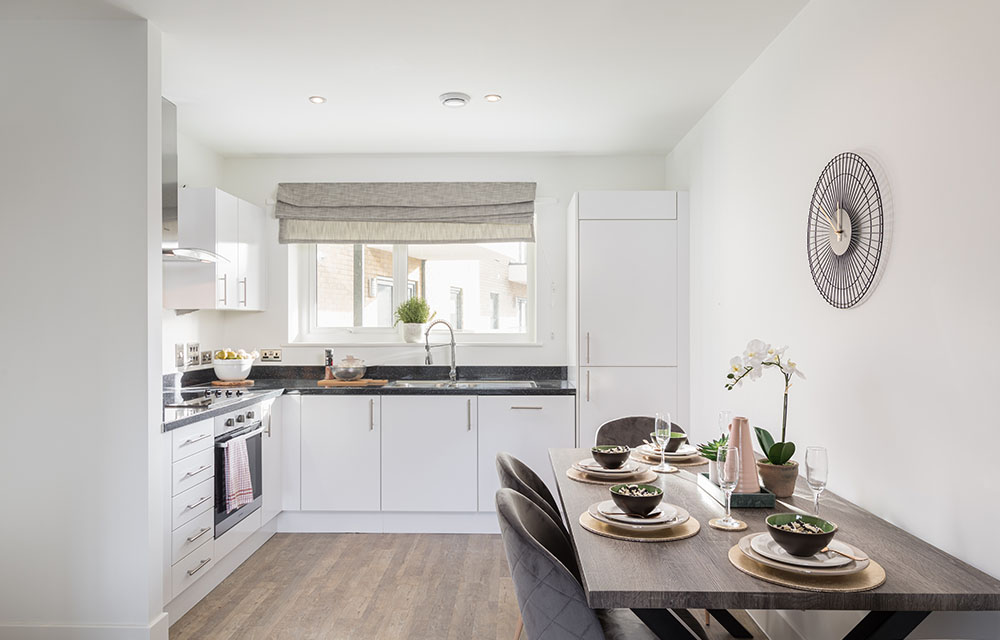 persona-homes-waterloo-sidings-homes-for-sale-halton-moor-glin-kitchen