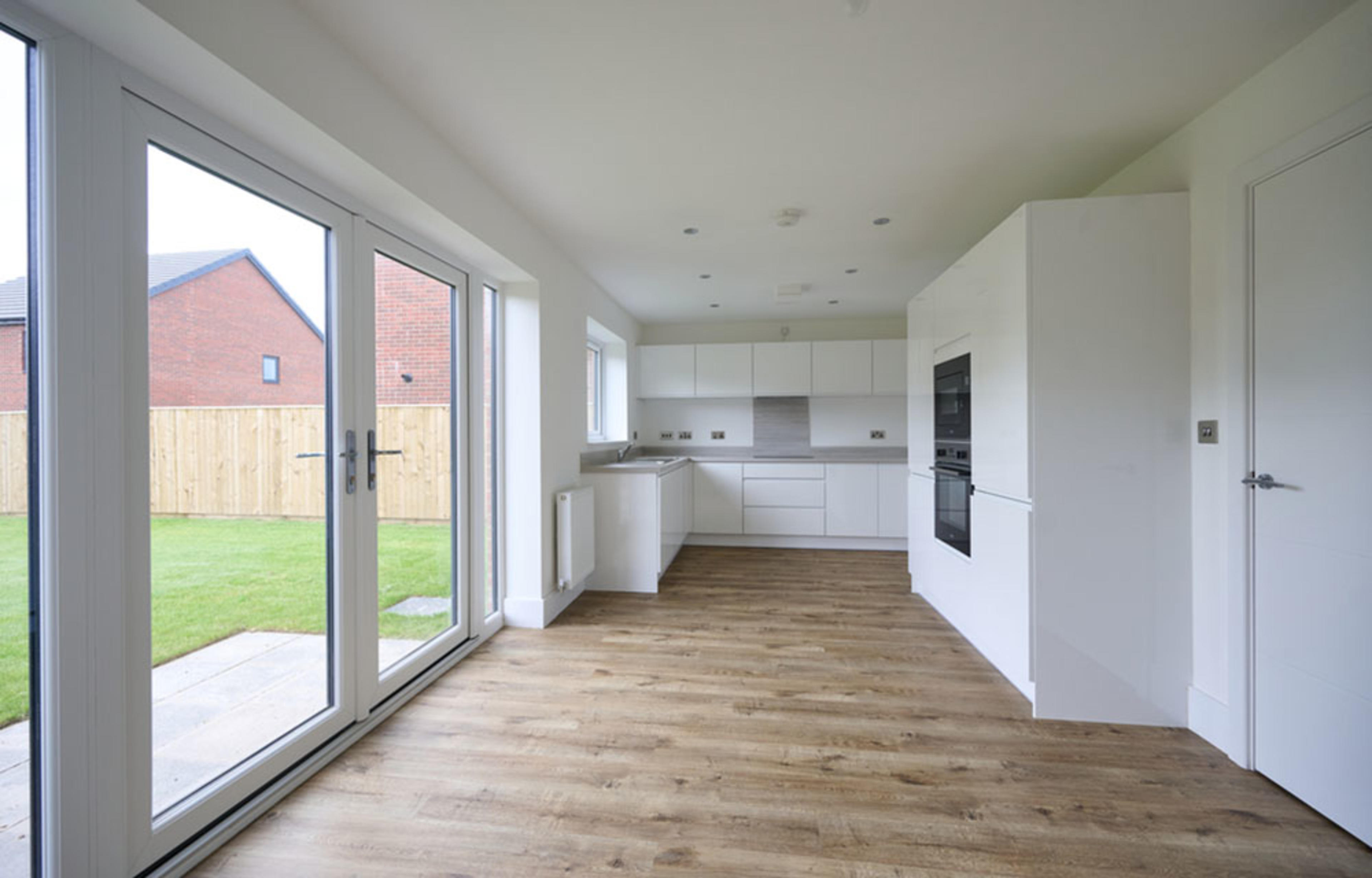 longstone manor grace-4-bed-new-home kitchen dining