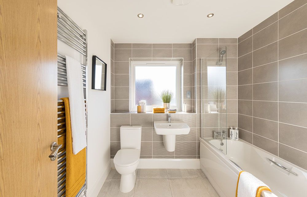 longstone manor felton-2-bed-new-home bathroom