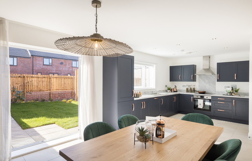 persona-homes-pembroke-chase-shermont-kitchen-dining