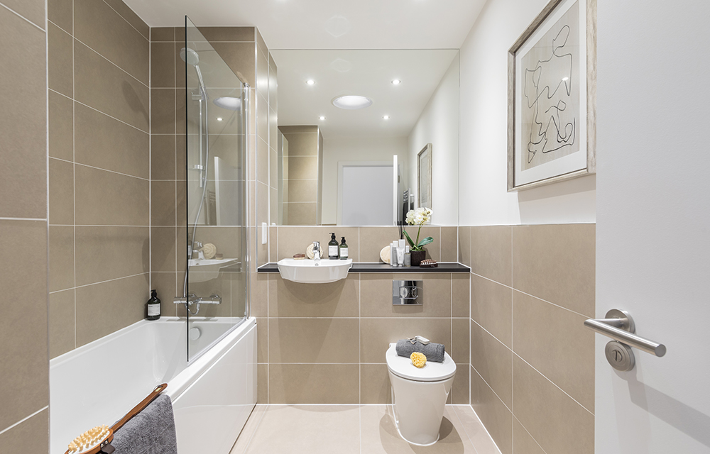 persona-homes-waterloo-sidings-homes-for-sale-halton-moor-clifden-bathroom