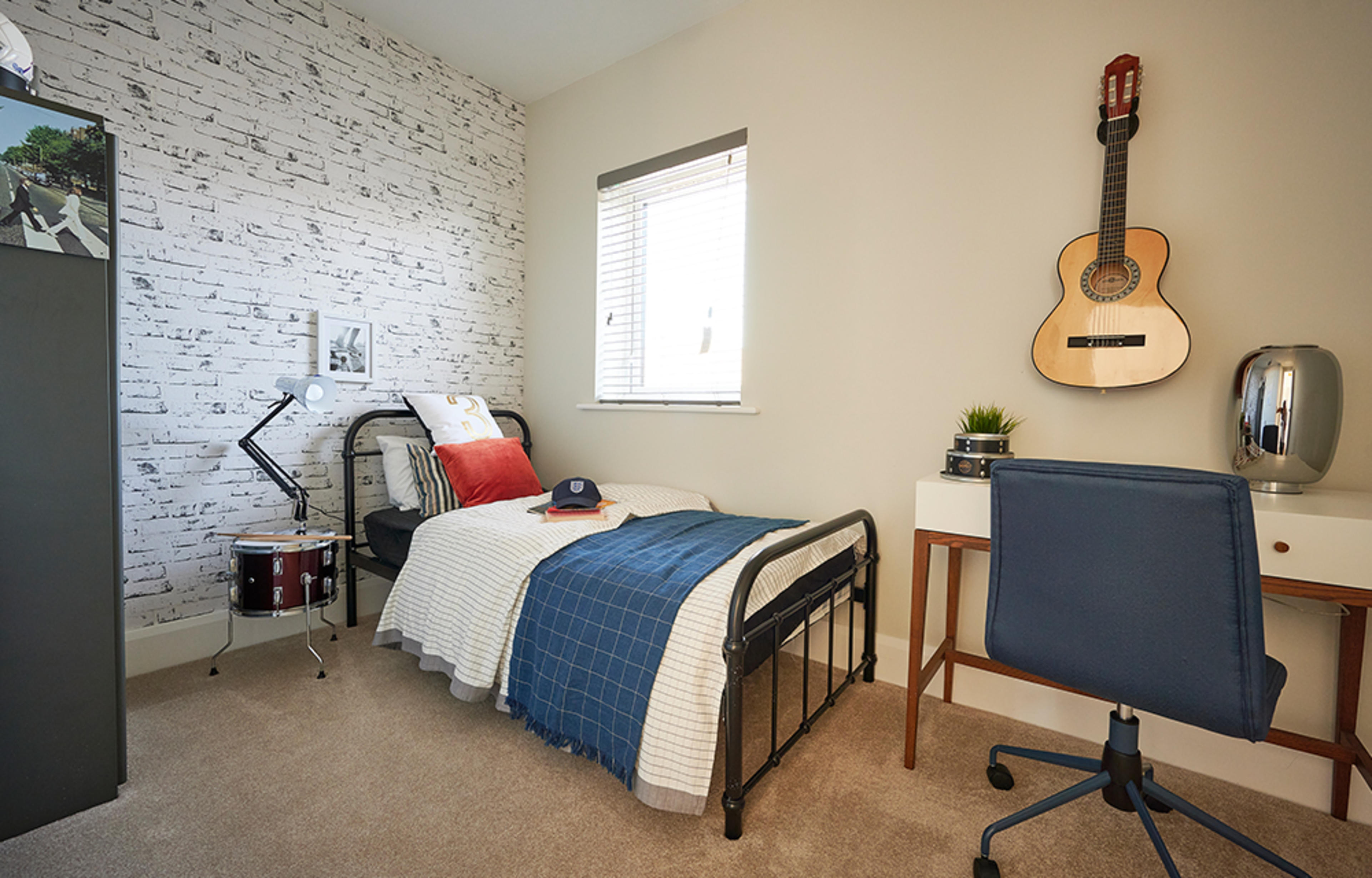 riverside-place-burlington-bedroom-2