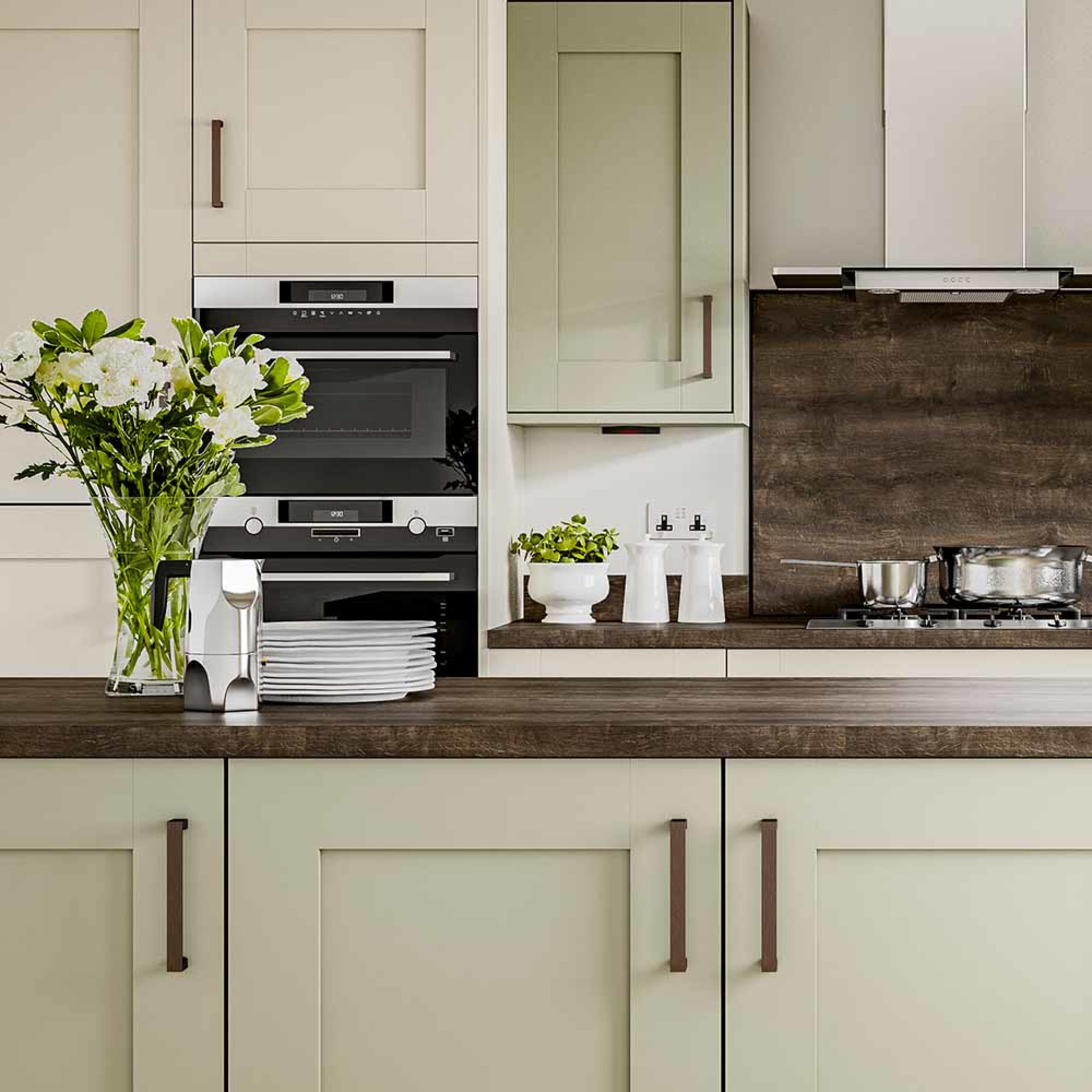persona-homes-specification-kitchen-symphony-unbranded-oven-cream-units-wooden-wortktops