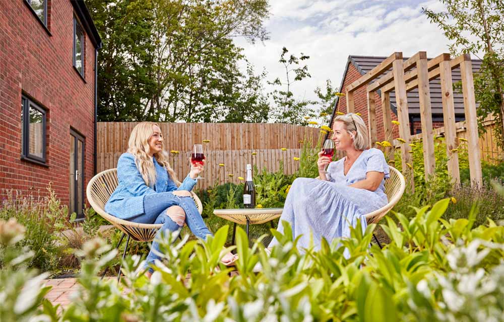 persona-homes-scholars-garden-homes-for-sale-chapel-park-lifestyle-img