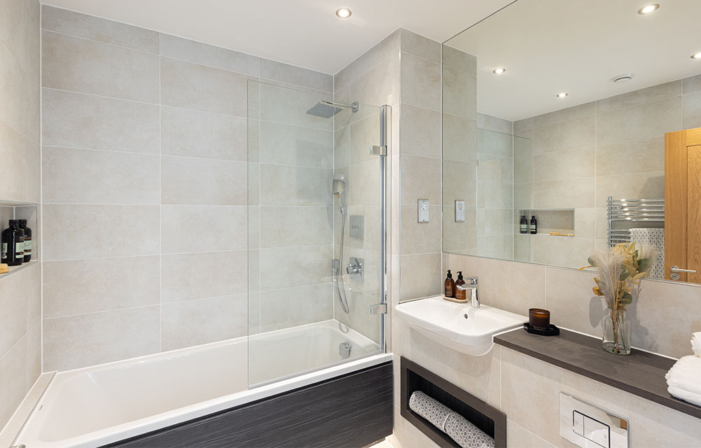 persona-homes-sadler-woods-homes-for-sale-branford-bathroom