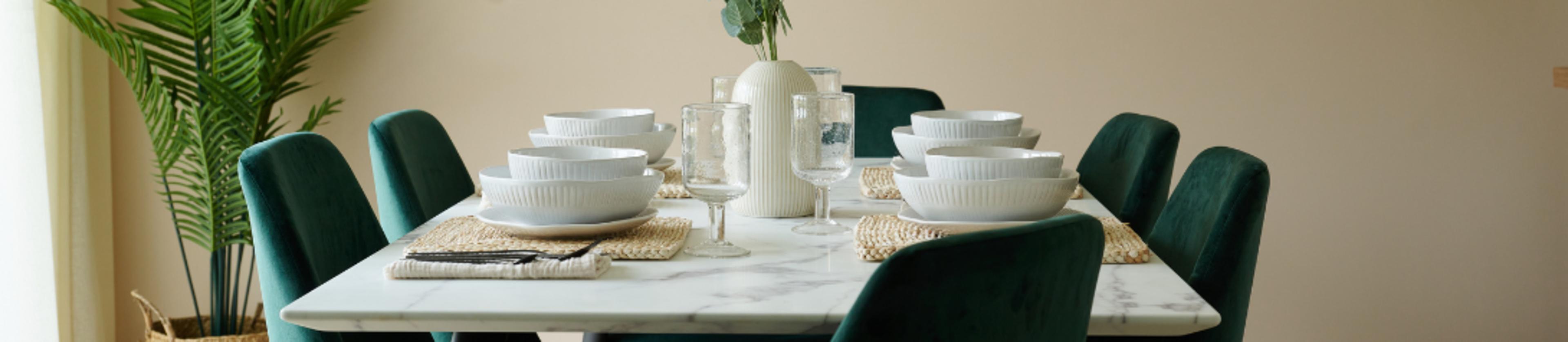 Double image > 19463 Woolner Brook dining area