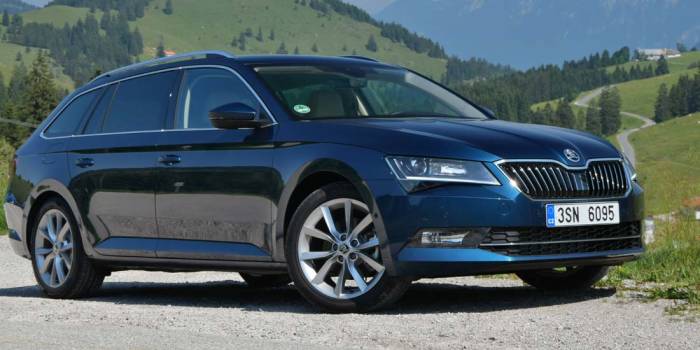 Skoda Superb Gebrauchtwagen Online Bestellen Instamotion