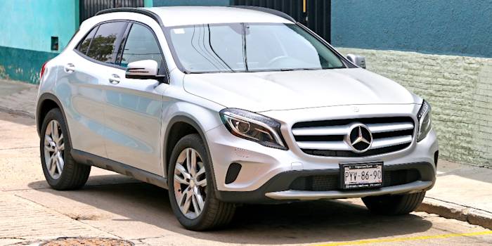 Mercedes Gla 180 Gebrauchtwagen Online Bestellen Instamotion