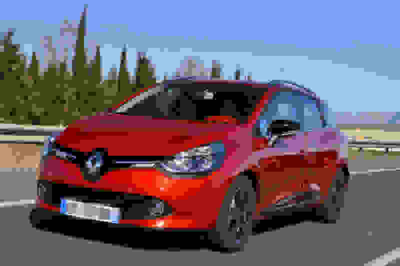 Renault Clio Gebrauchtwagen online kaufen bei instamotion