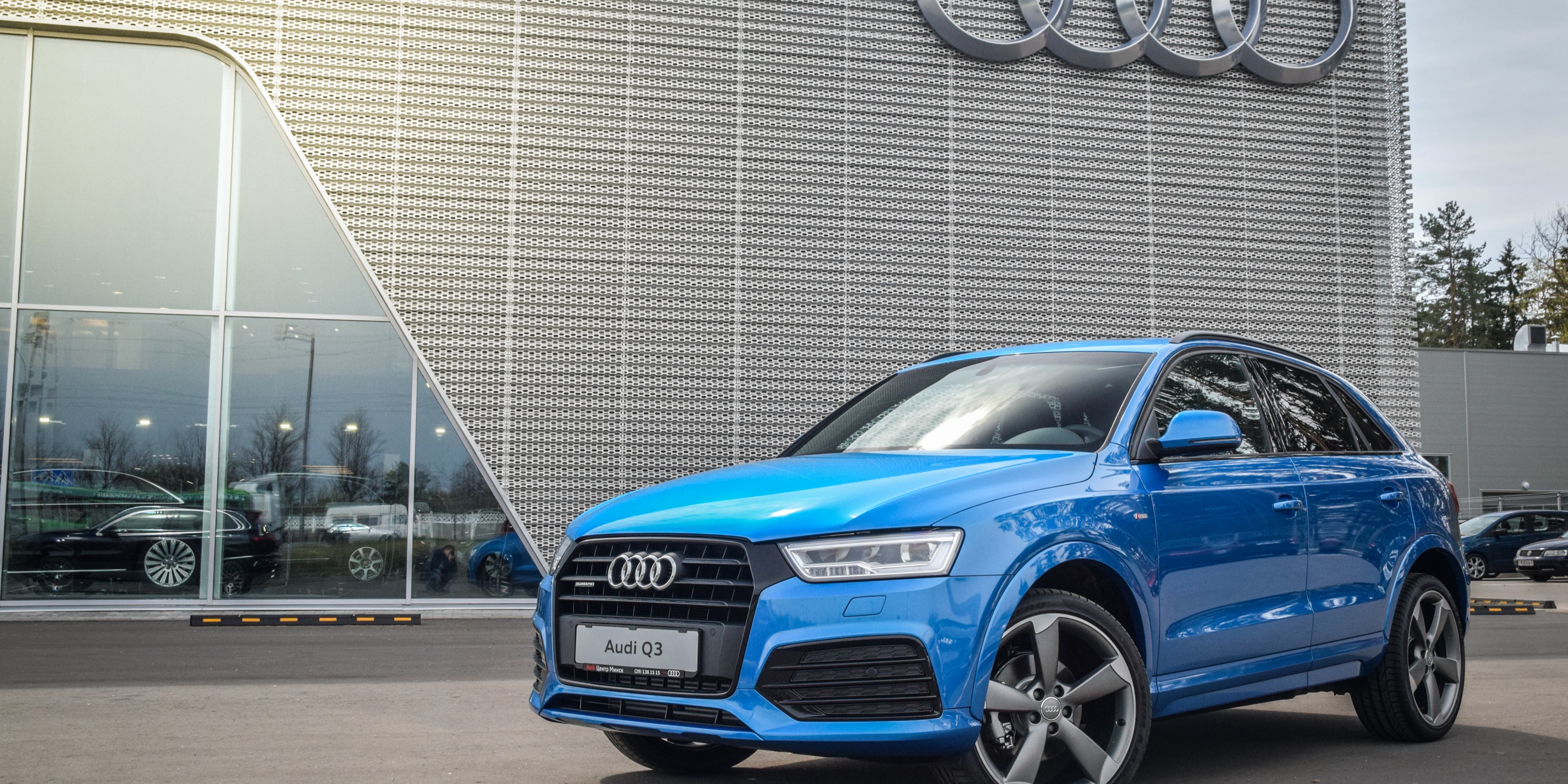 Audi Q3 Gebrauchtwagen Online Bestellen | InstaMotion