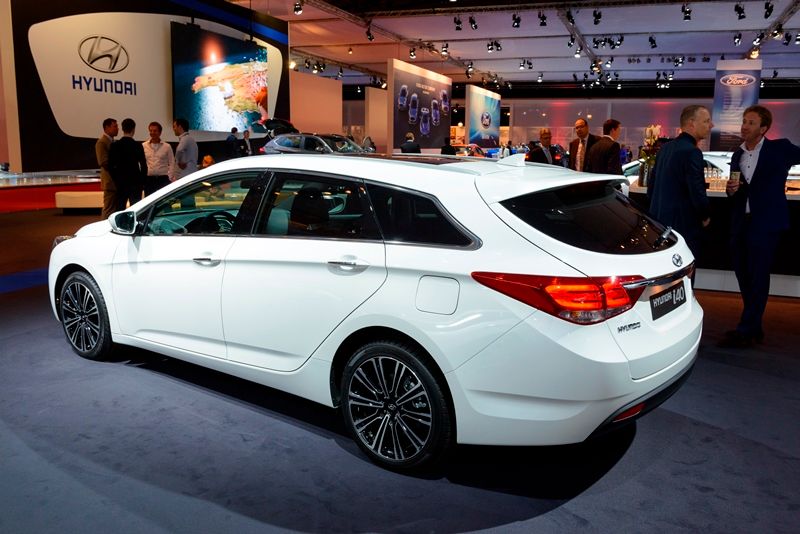 Hyundai Kombi Gebrauchtwagen online bestellen | InstaMotion