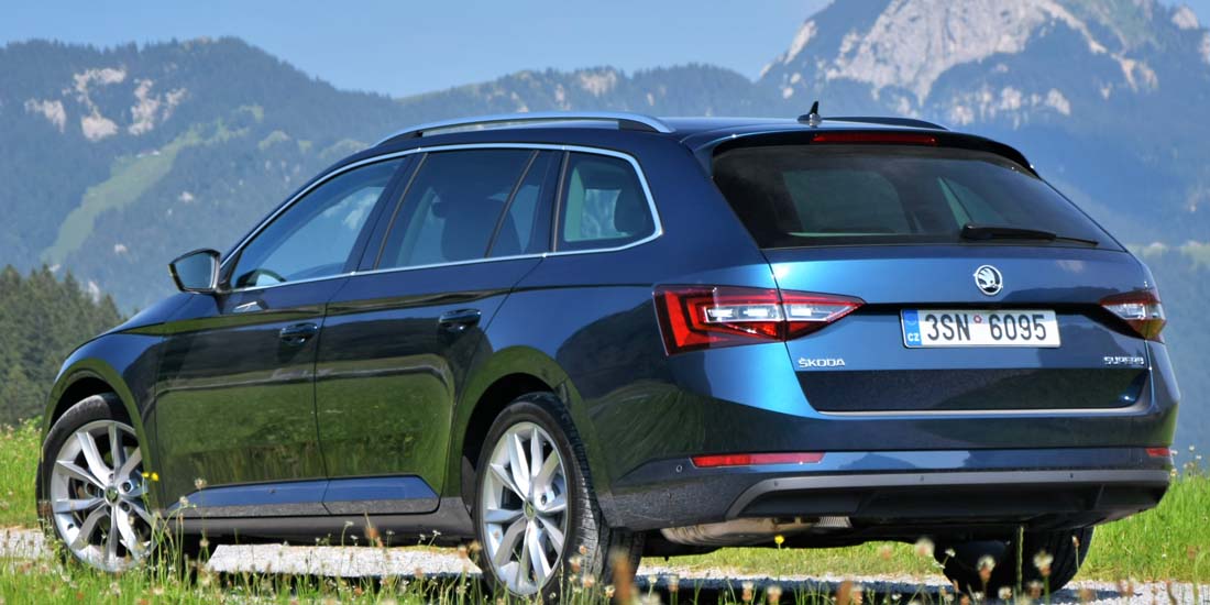 Skoda Superb Gebrauchtwagen Online Bestellen | InstaMotion