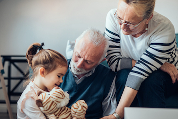 talking-family-legacy 1057090253