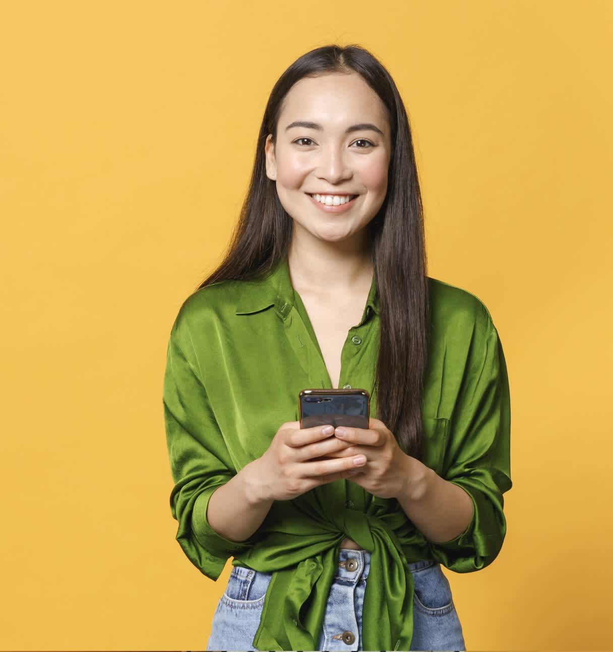 Young woman with green shirt and phone (top block)