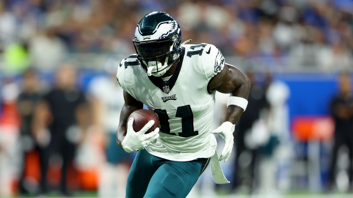A.J. Brown Shocked at How Intense Eagles Fans Are