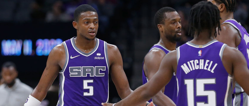 NBA - De'Aaron Fox and the Sacramento Kings claim the win