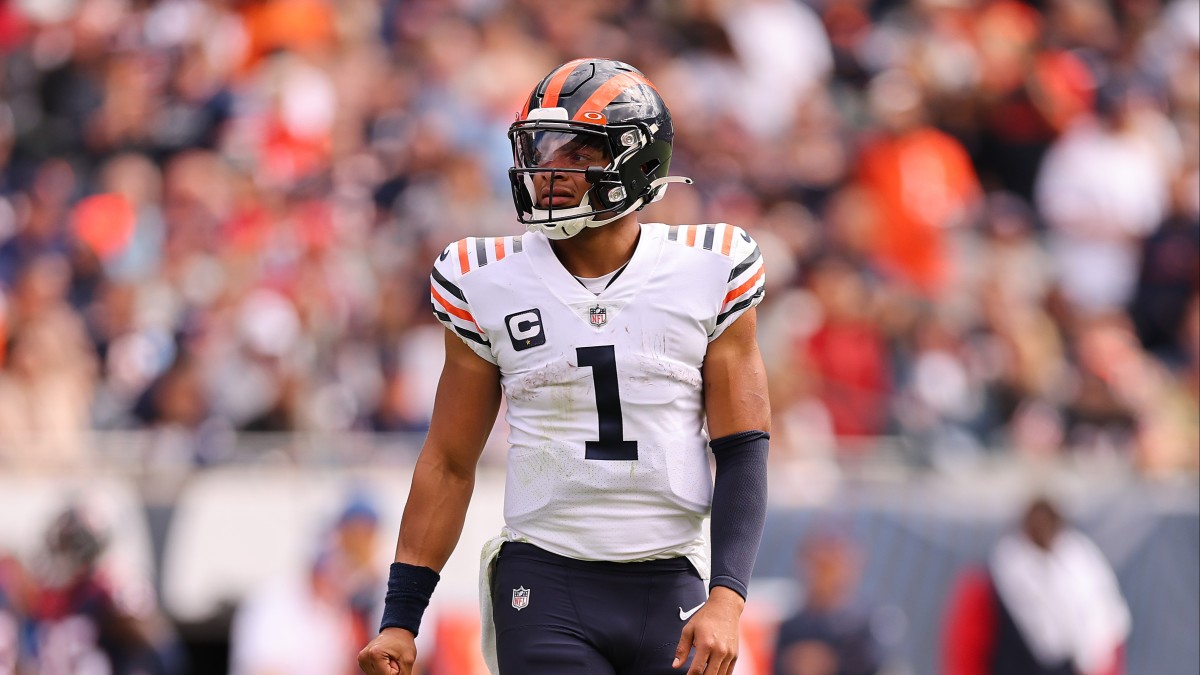 New England Patriots vs. Chicago Bears Prediction, Pick, Odds: Can Justin  Fields, Bears Shock the Patriots?