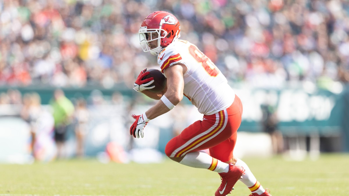 Chiefs vs. Buccaneers Betting Odds & Prediction: Back Mike Evans on Sunday  Night Football