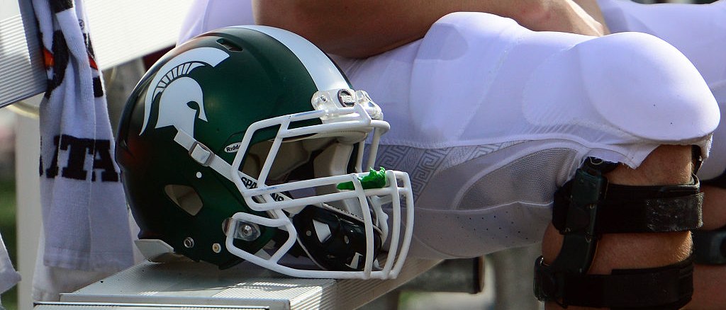 r-michigan-state-football-helmet-2021.jpg