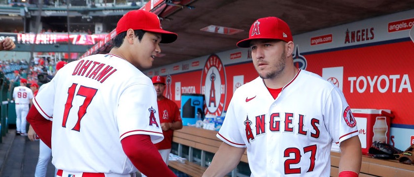 Angels Shohei Ohtani Mike Trout Dugout