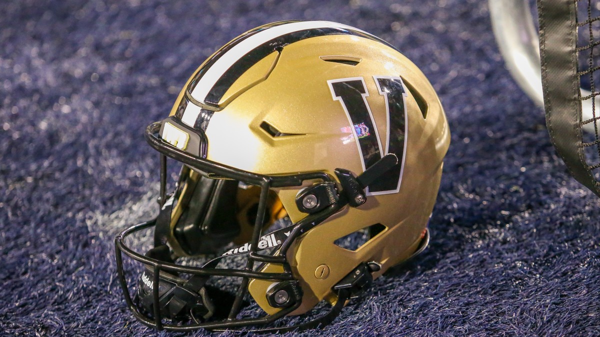 Vanderbilt football helmet