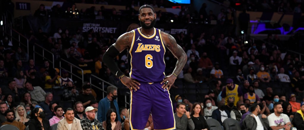 Lakers: Can LeBron James defy odds in his unprecedented 21st