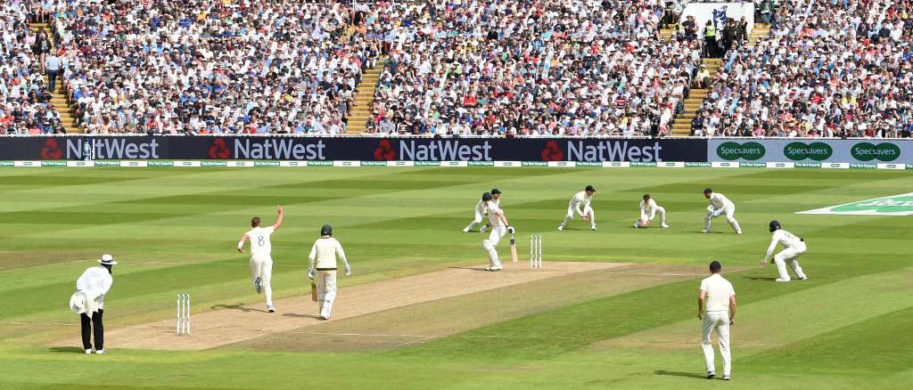 r-cricket-ashes-pitch-2019.jpg
