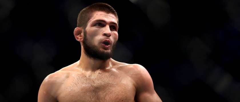 r-ufc-khabib-180820.jpg