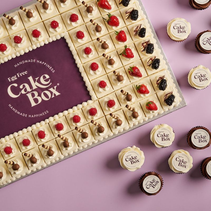 logo cakes