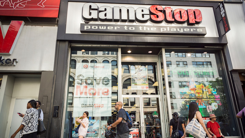 Gamestop store front
