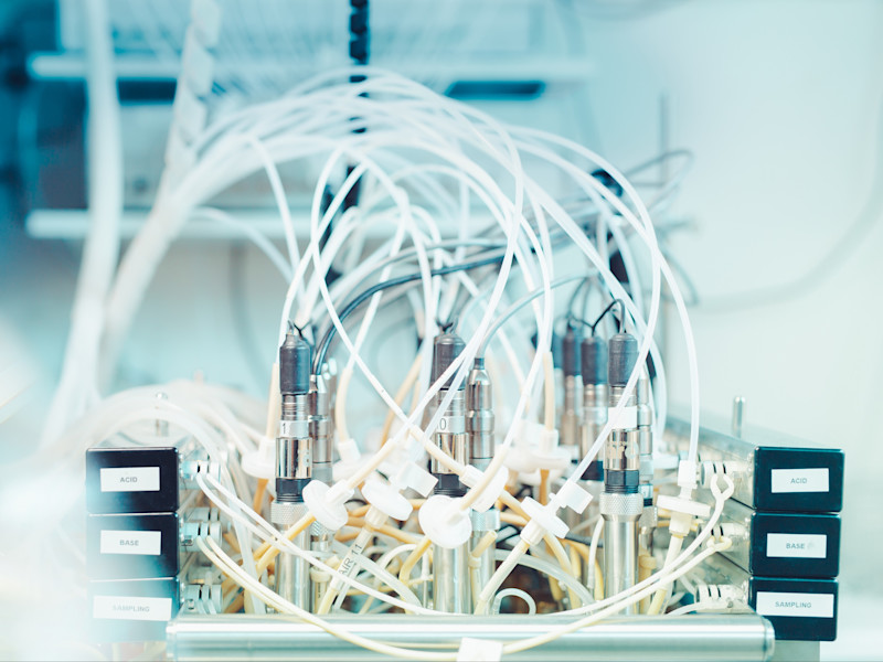 Solar-Foods Process-images 06-Parallel-Cultivation-Unit