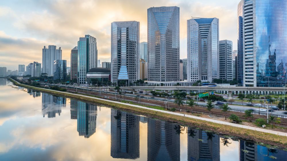 Sao Paulo Skyline. Editorial Credit: Thiago Leite, Shutterstock 