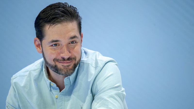 Alexis Ohanian reddit