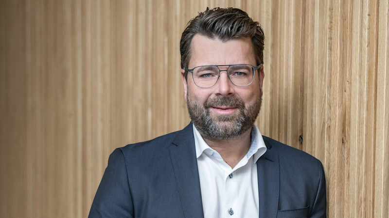 Oliver Hoffman