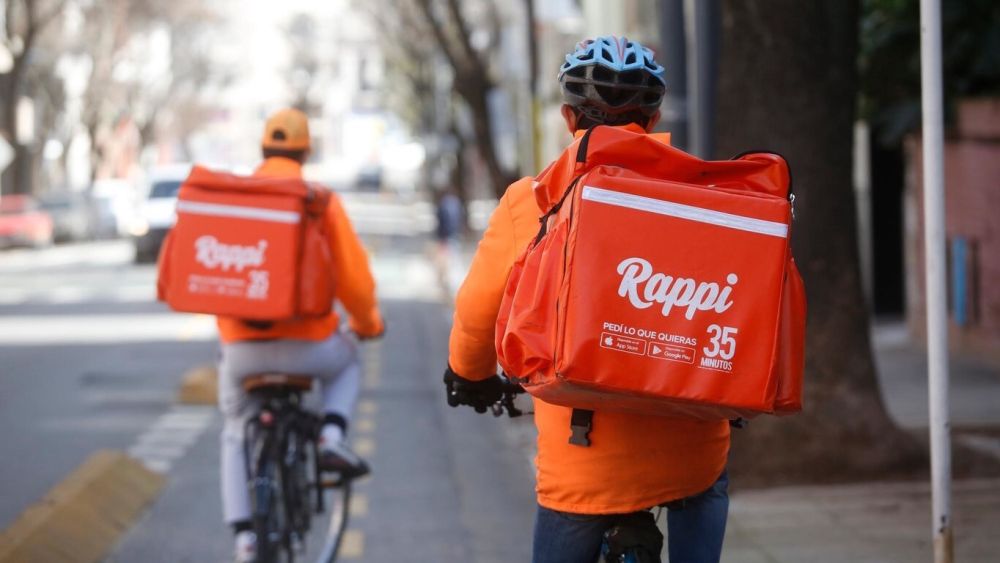 Two bike deliveries from Rappi. Courtesy of Rappi.