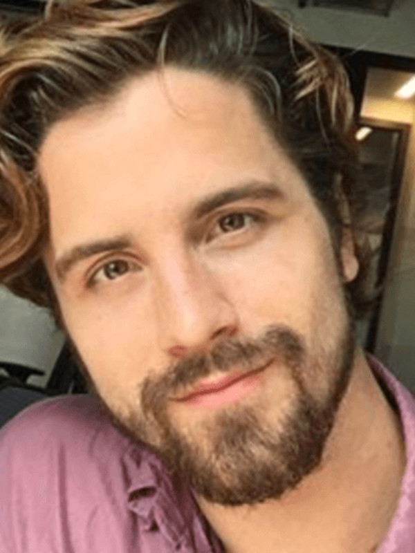 Lucas Stewart, Pecan