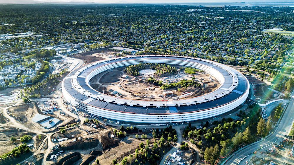 Apple's One Infinite Loop campus in Cupertino, California. Editorial credit: Uladzik Kryhin / Shutterstock.com