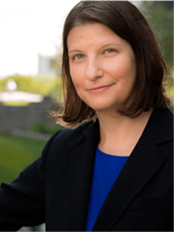 Beth Gomolka, Excella