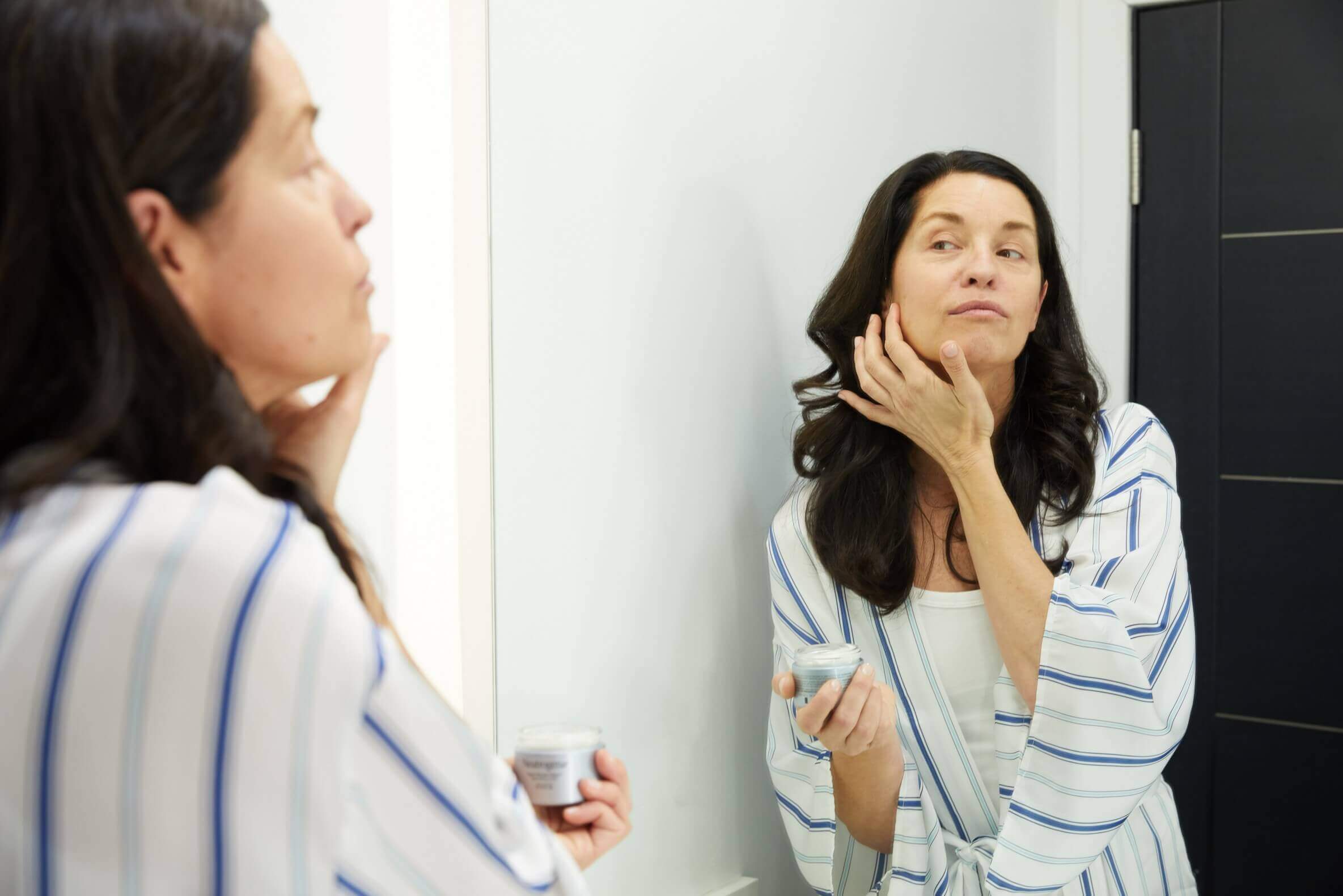 Respondemos a todas tus preguntas sobre el retinol para la piel - Image 1 - Neutrogena - es-ES