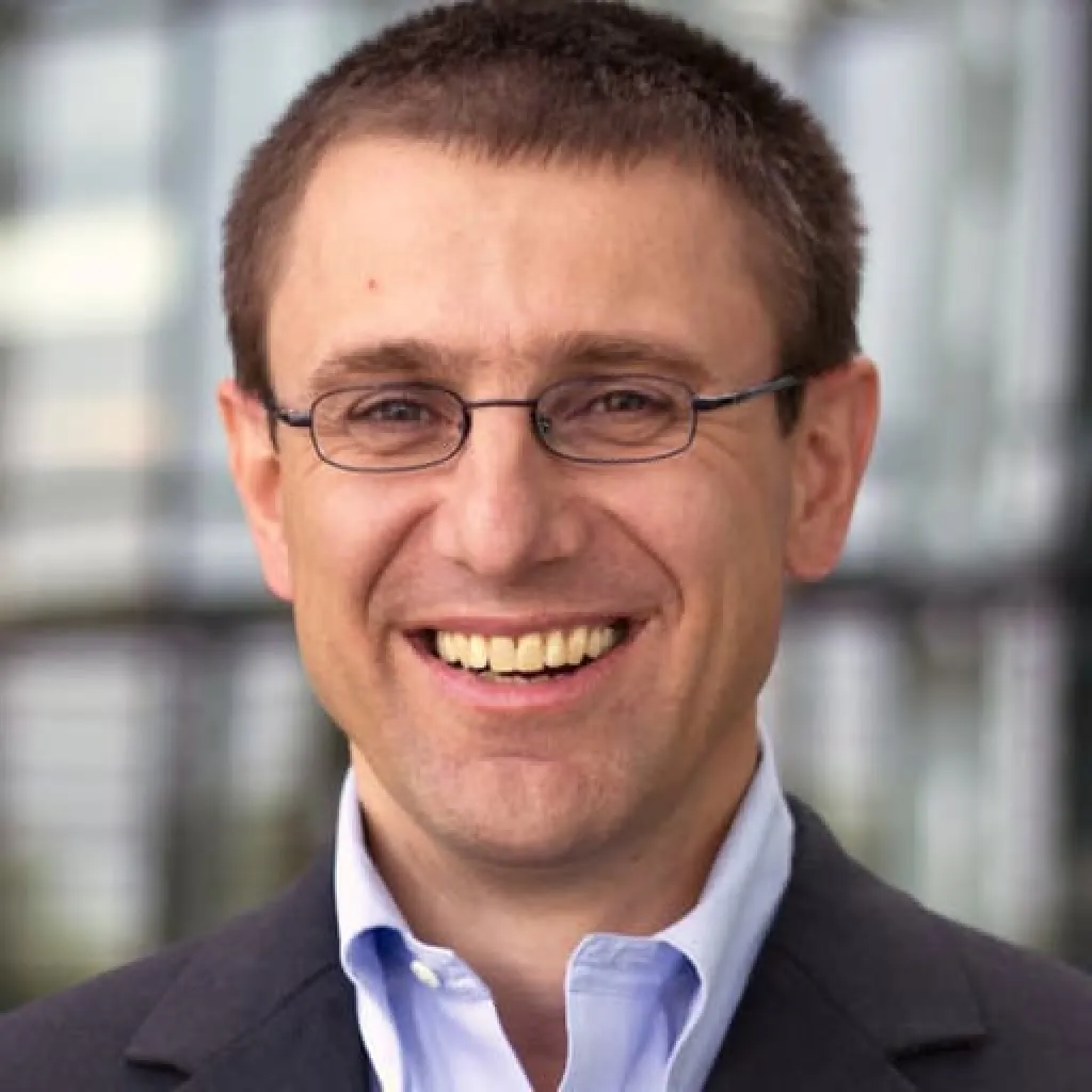 Headshot of Gerhard Eschelbeck, Former CSIO / VP Security Google