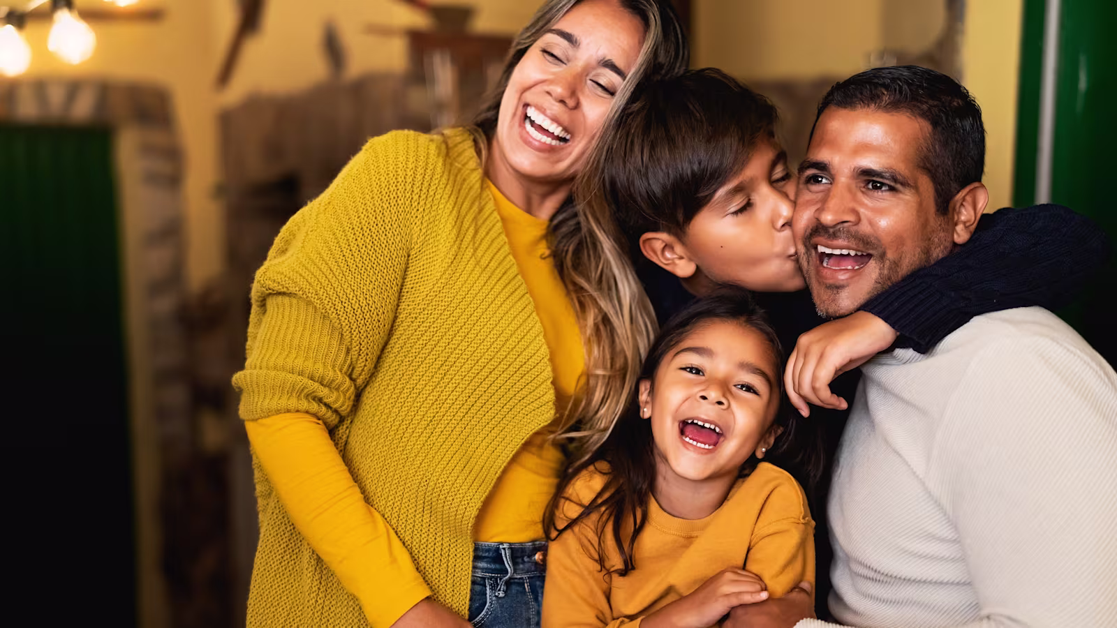 backtoschoool-giveaway_image-family