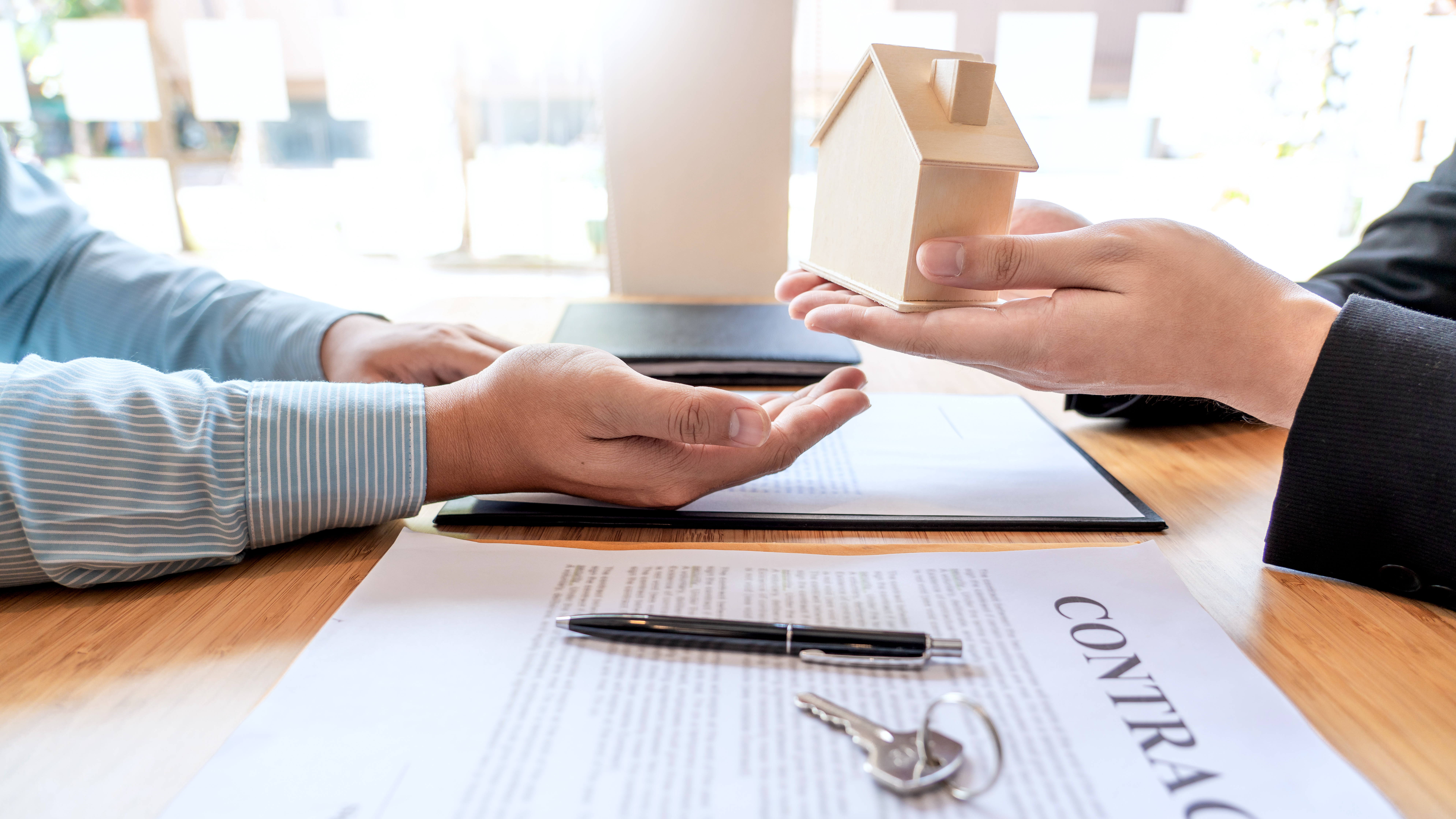 The Pros and Cons of Hiring a Property Management Company: Making the Right Choice for Your Business
